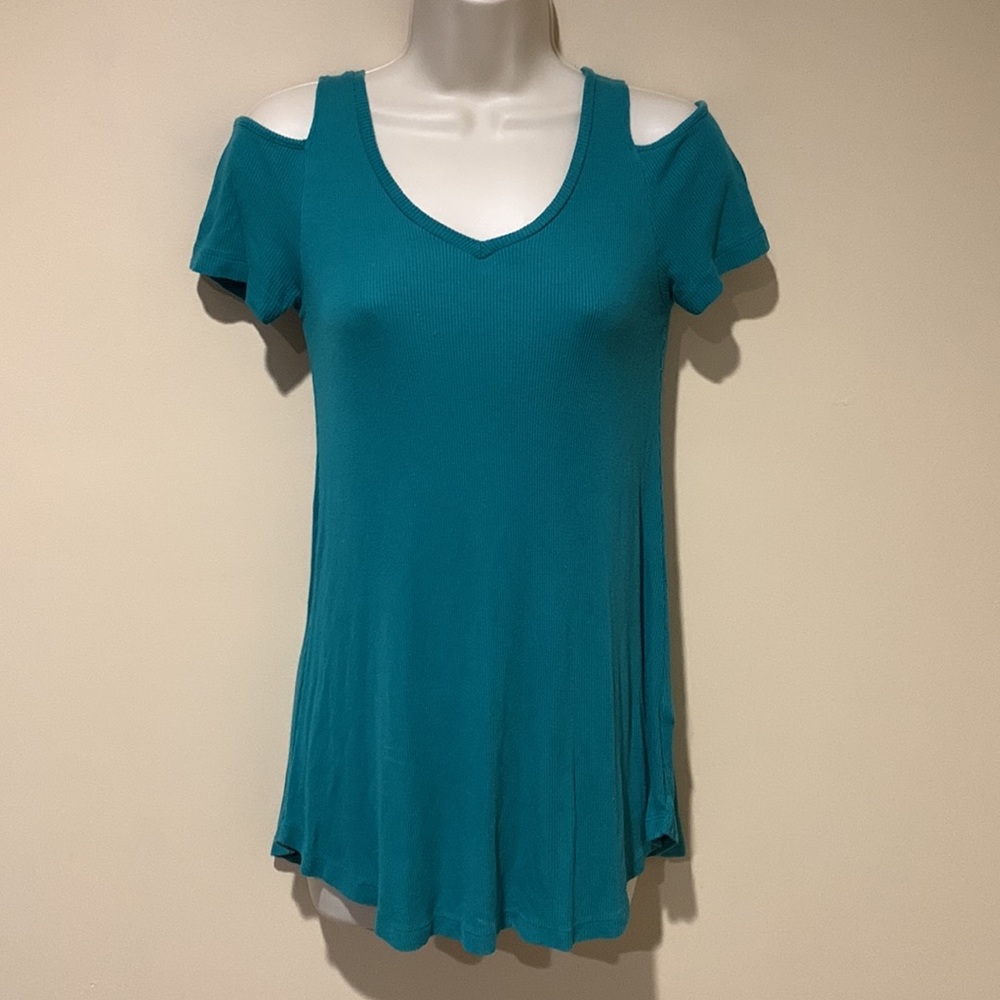 Jasmine & Juliana top